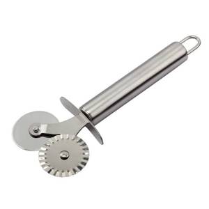  Нож для пиццы и теста